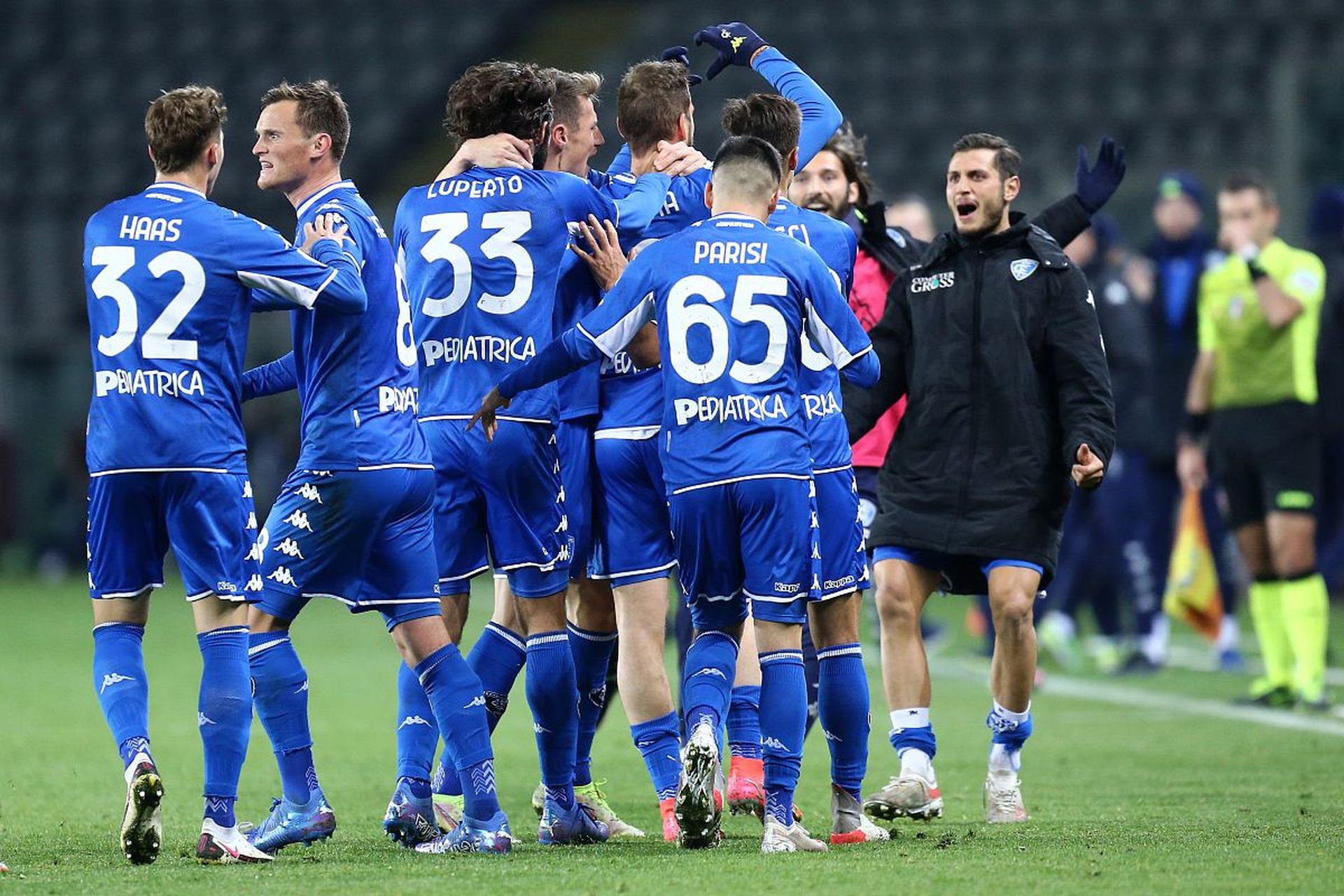 也是球队在 也是球队在